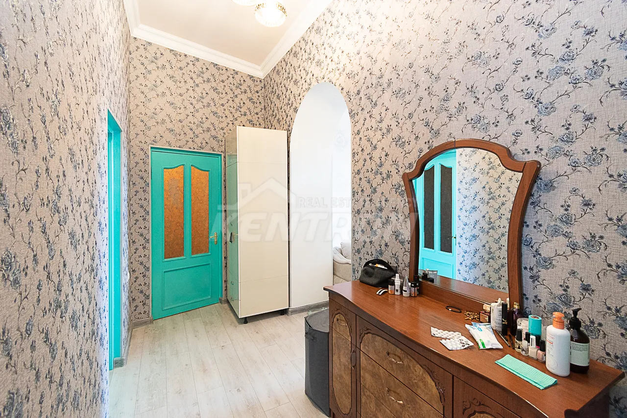 2 bedroom apartment for sale خیابان تیگران مِتس, مرکز شهر ایروان, 161885