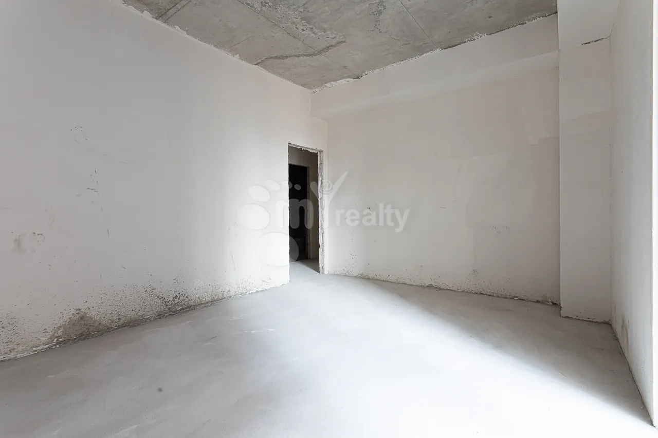4 bedroom apartment for sale Baghramyan 3 alley, Arabkir Yerevan, 157691