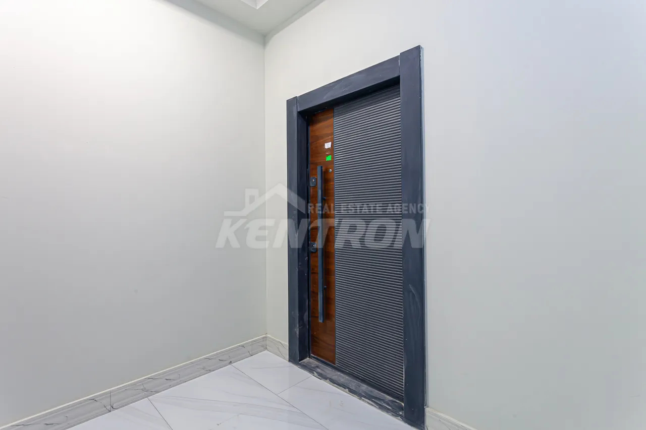 3 bedroom apartment for sale Gogol St, Kanaqer-Zeytun Yerevan, 160412