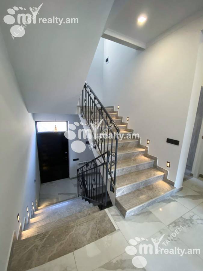 Купить дом Н. Сафарян ул, Аван Ереван, 154985