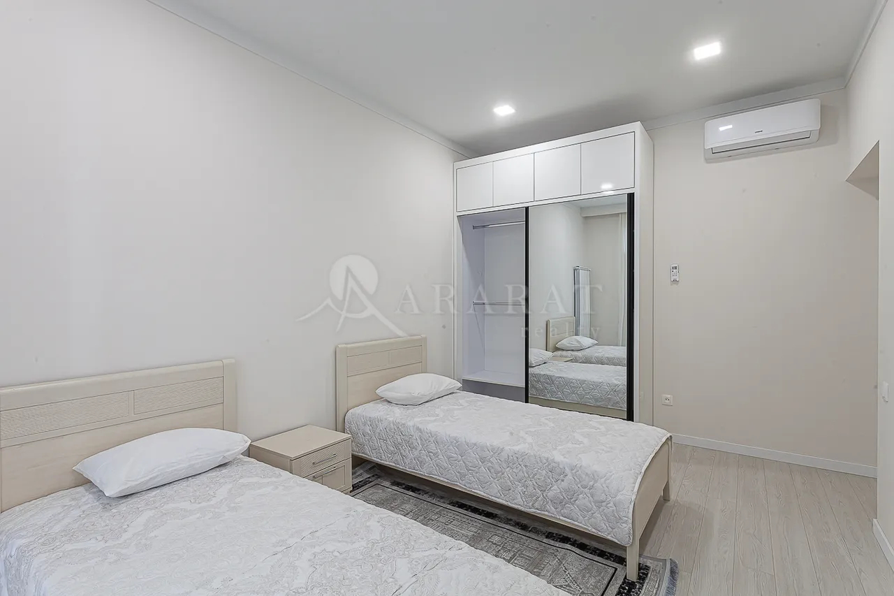 4 սենյականոց բնակարան վարձով Բուզանդի փող, Կենտրոն Երևան, 158868