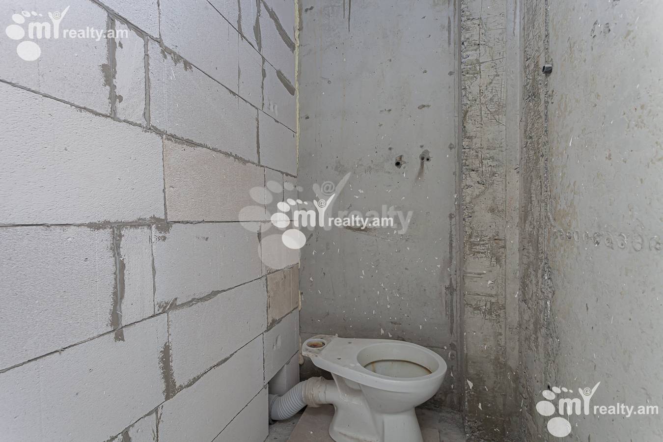 3 սենյականոց բնակարան  Հասրաթյան փ., Աջափնյակ Երևան, 155606