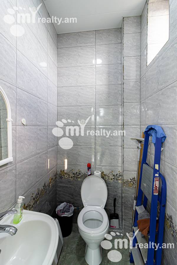 Commercial for sale خیابان گالشویان, نور نورک ایروان, 154548