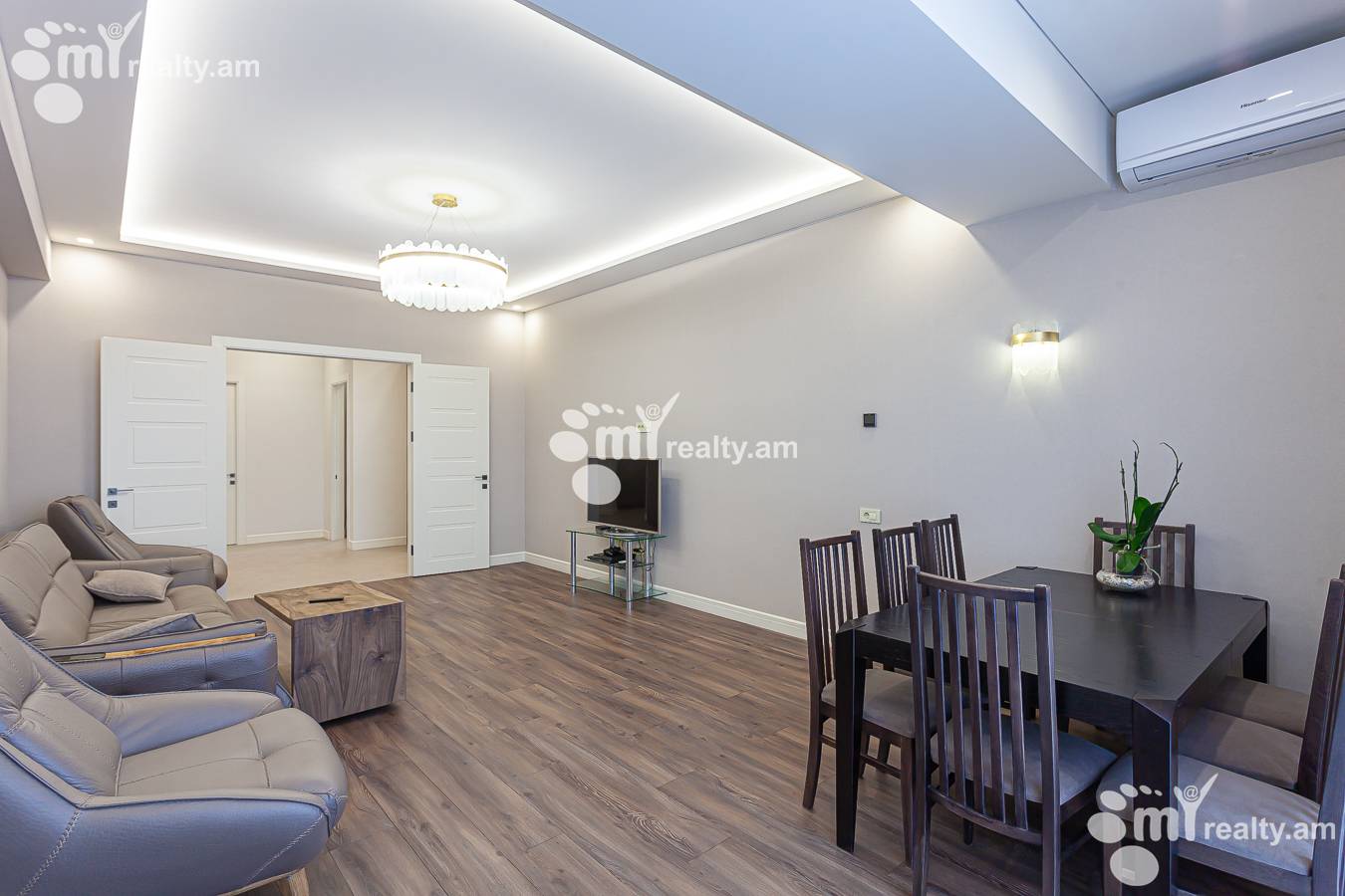 4 bedroom apartment for sale خیابان مالخاسیانتس, عربگیر ایروان, 152404
