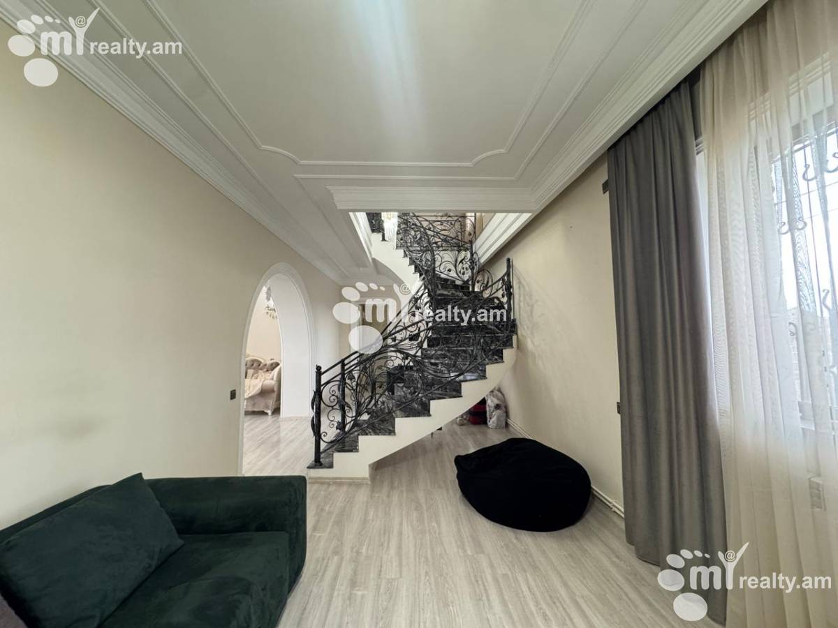 Առանձնատուն  Եղվարդ, Եղվարդ Կոտայք, 160147