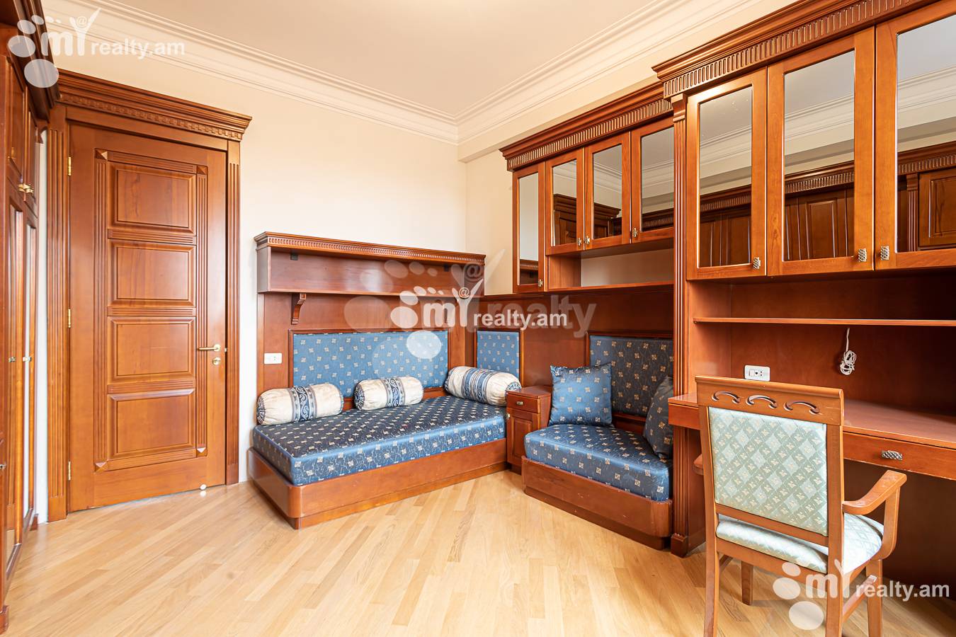 3 bedroom apartment for sale Vardanants St, Center Yerevan, 156903