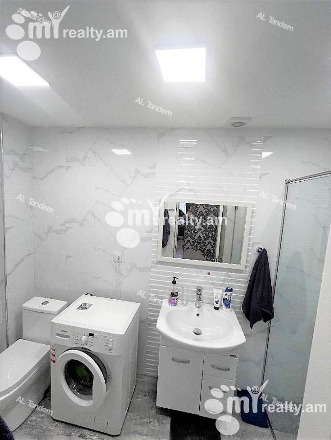 3 bedroom apartment for rent خیابان چارِنتس, مرکز شهر ایروان, 124441