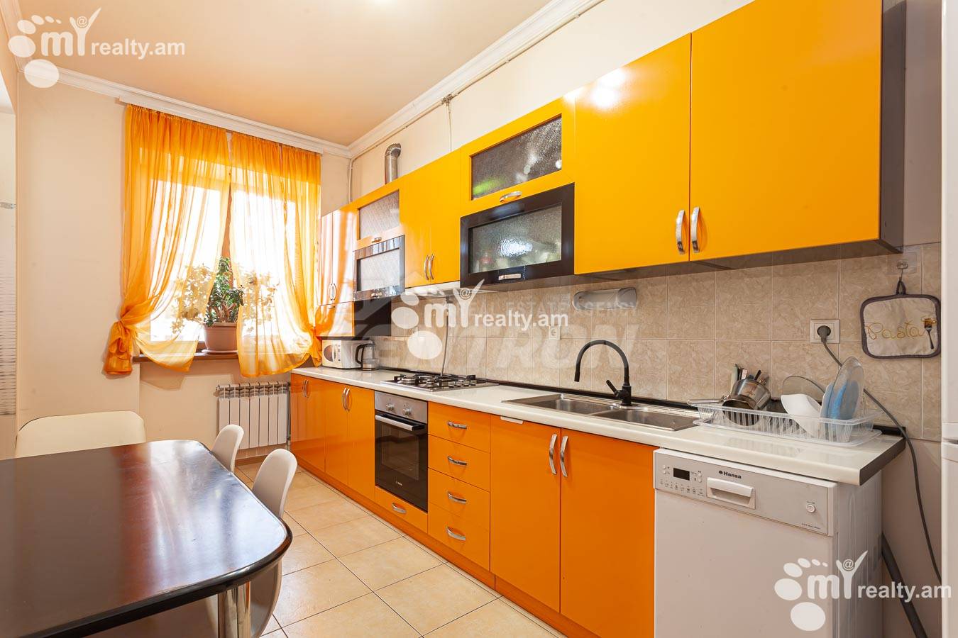 4 bedroom apartment for sale خیابان زاراف آقبیور, آوان ایروان, 155337