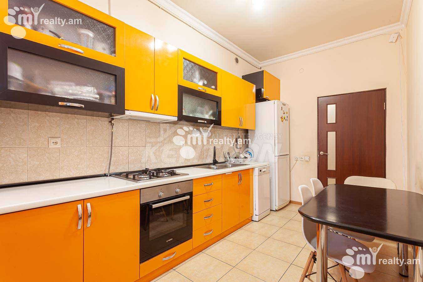 4 bedroom apartment for sale خیابان زاراف آقبیور, آوان ایروان, 155337