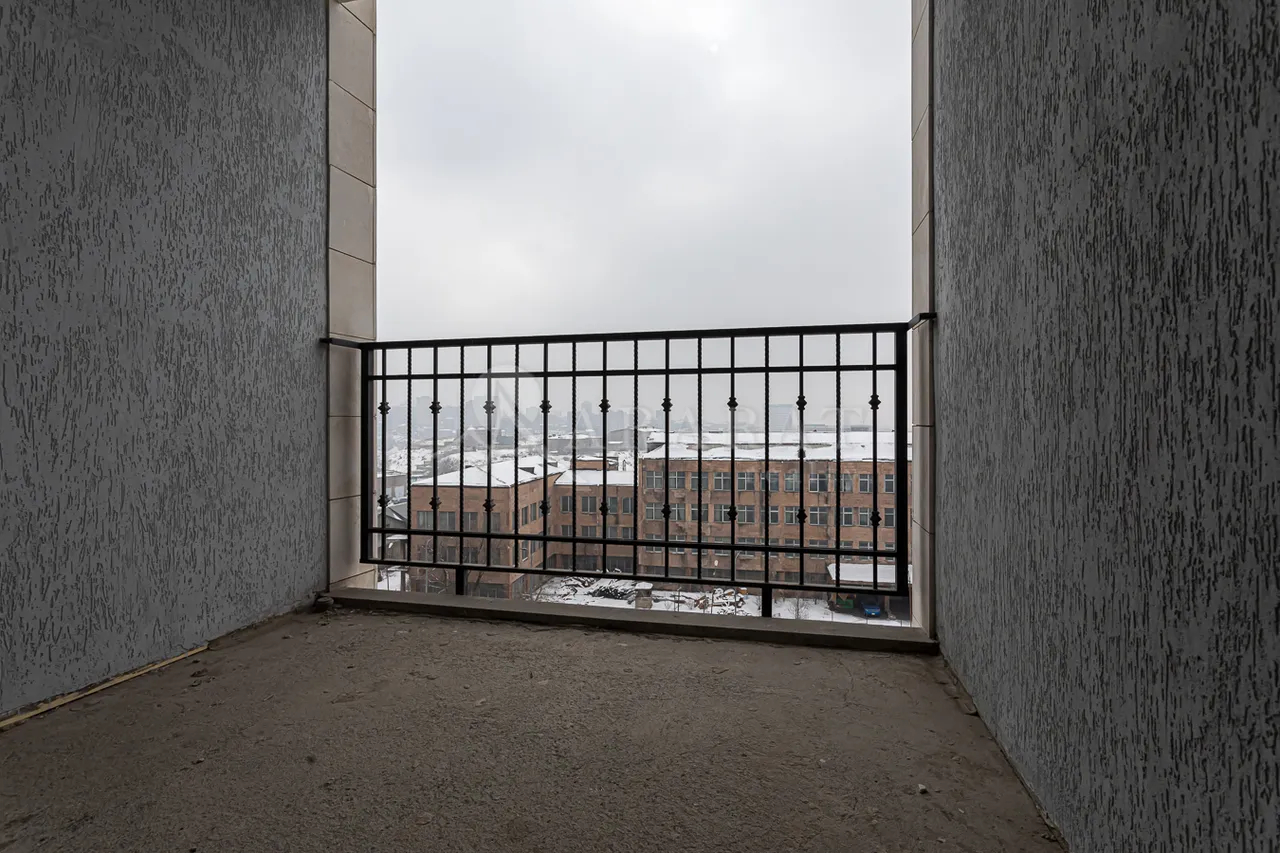 3 սենյականոց բնակարան  Գևորգյան փող․, Դավթաշեն Երևան, 159188