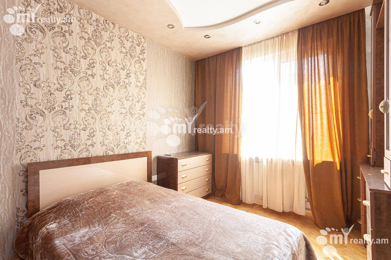 Купить 3 комнатную квартиру Арабкир 17ый ул, Арабкир Ереван, 155327