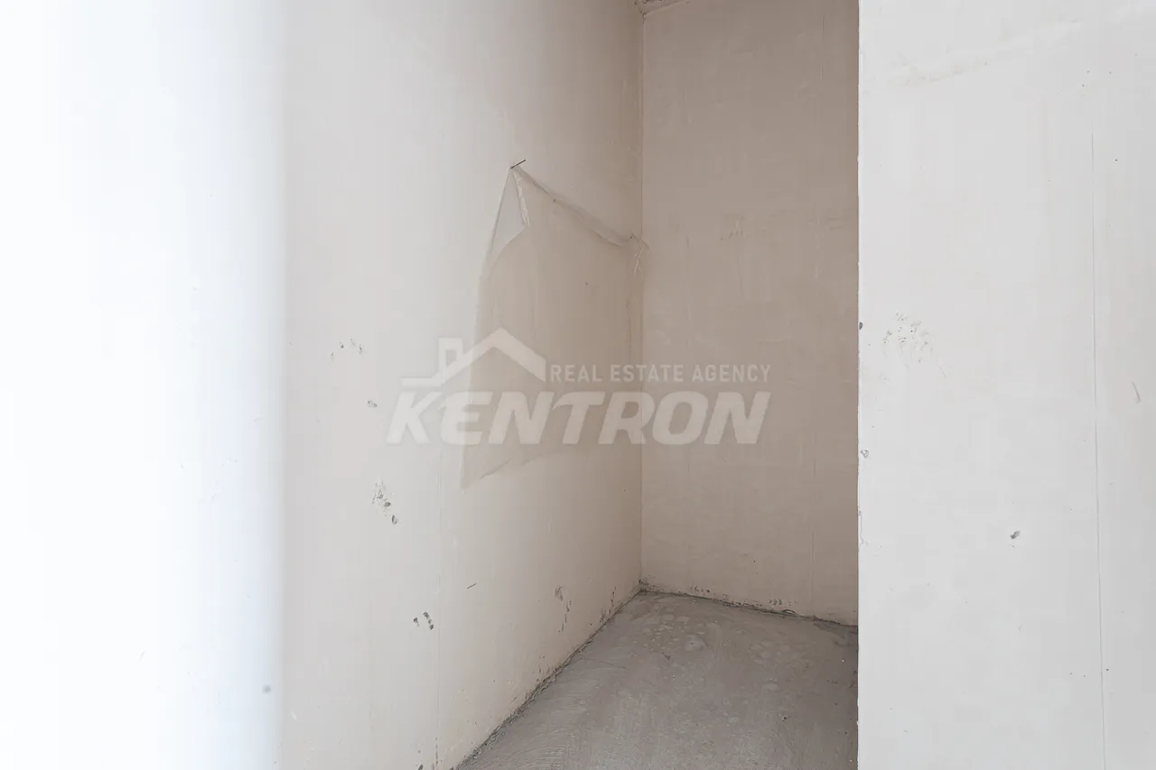 3 սենյականոց բնակարան  Հալաբյան փող, Աջափնյակ Երևան, 157587