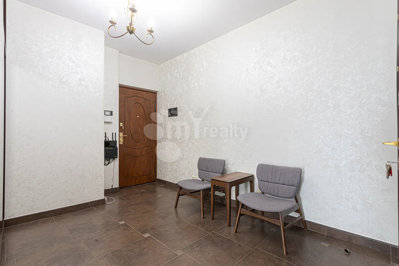 4 bedroom apartment for rent Baghramyan av(Arabkir), Arabkir Yerevan, 158372