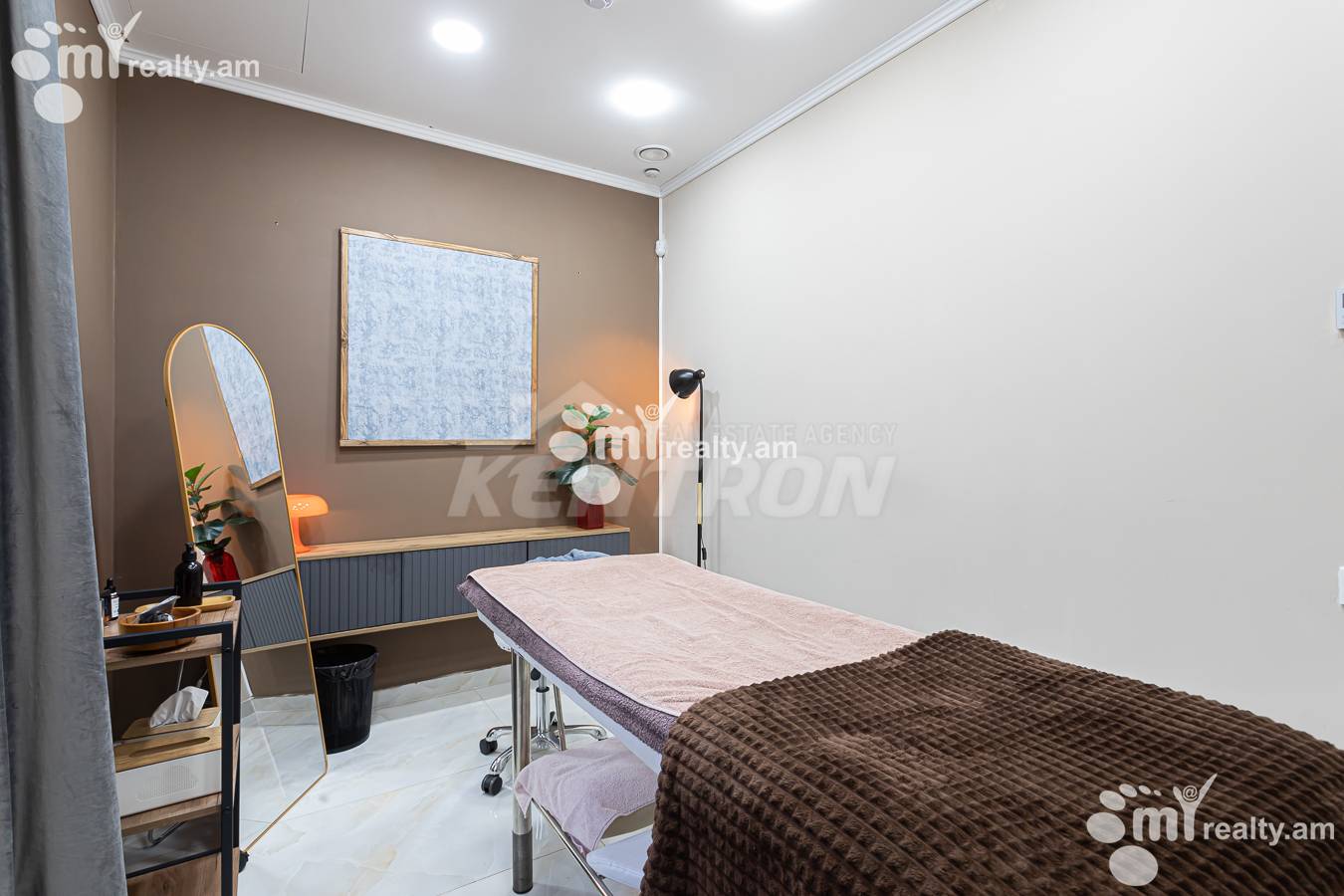 Կոմերցիոն տարածք  Թումանյան փող, Կենտրոն Երևան, 157172