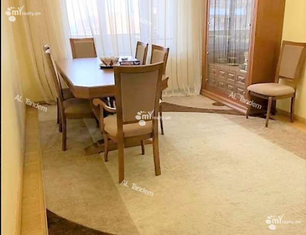 varcov-bnakaran/4-senyakanoc/Hambardzumyan+St/Arabkir/Yerevan