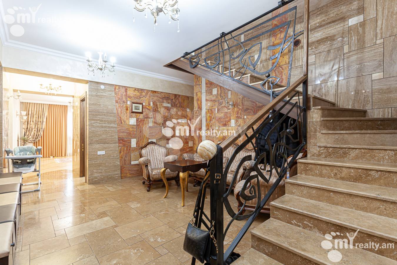 6 bedroom apartment for sale Teryan St, Center Yerevan, 154457