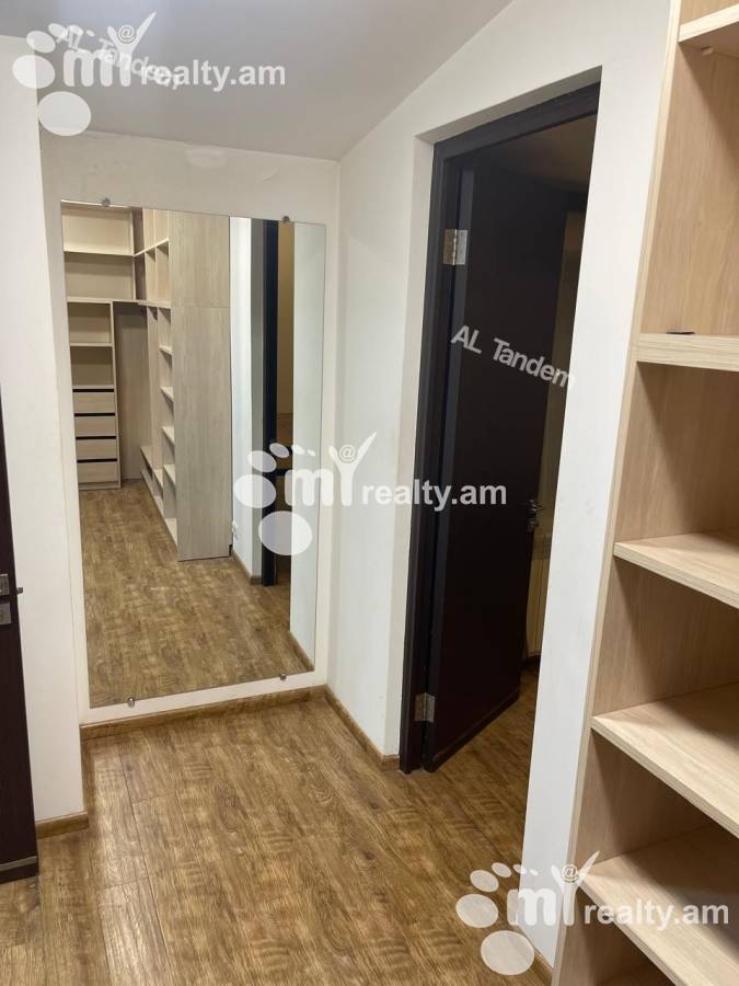 4 bedroom apartment for sale Teryan St, Center Yerevan, 157155