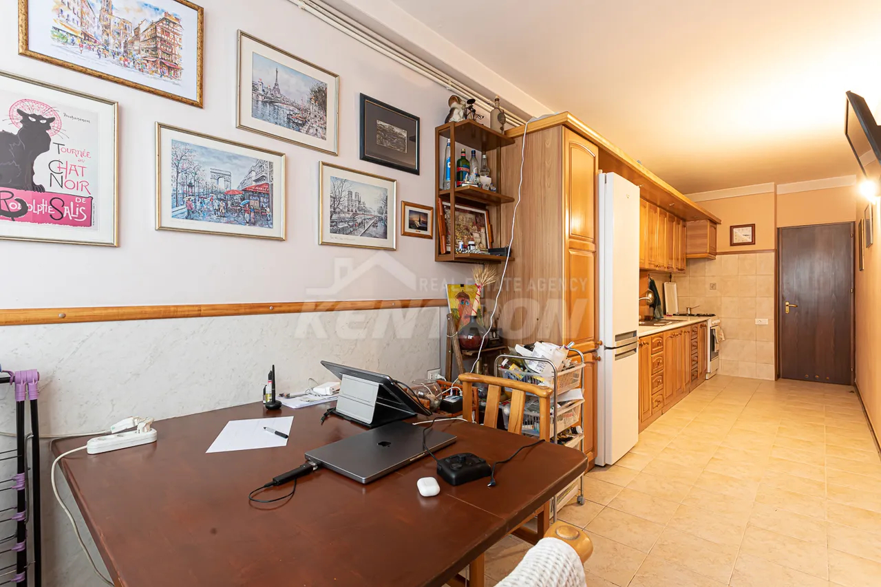 3 bedroom apartment for sale V.Papazyan St, Arabkir Yerevan, 159230