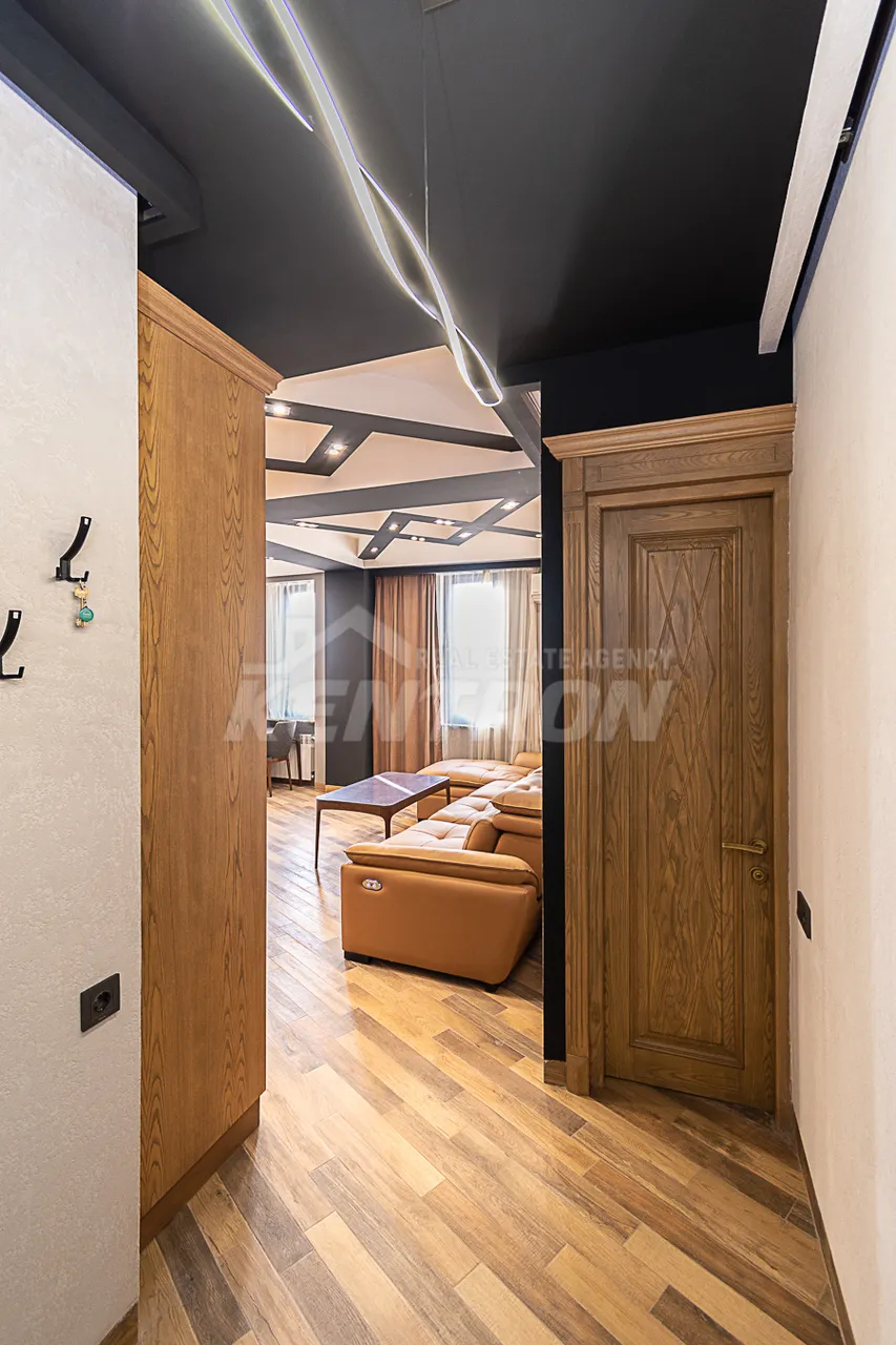 3 սենյականոց բնակարան վարձով Անտառային, Գ.Էմինի փող., Կենտրոն Երևան, 159429