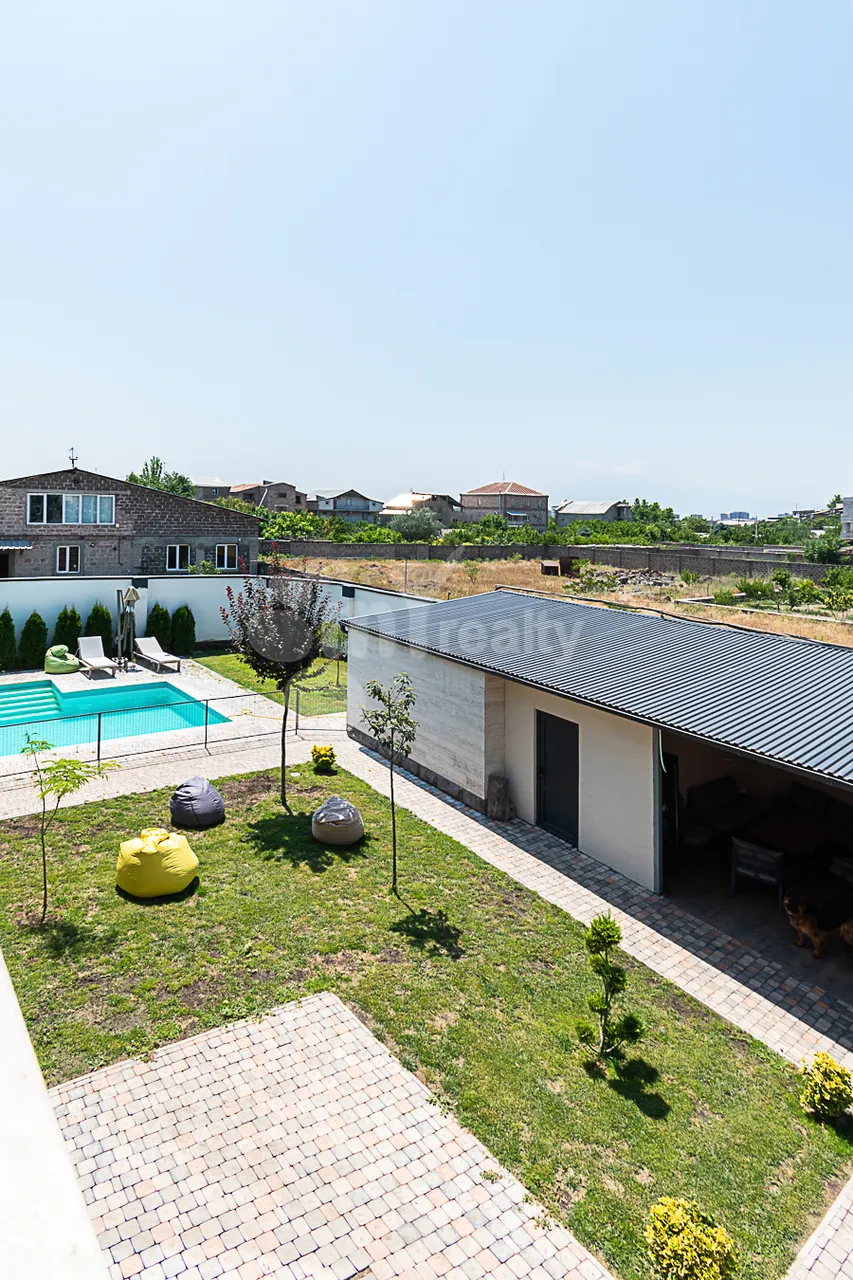 House for sale Noragyugh, Center Yerevan, 161037