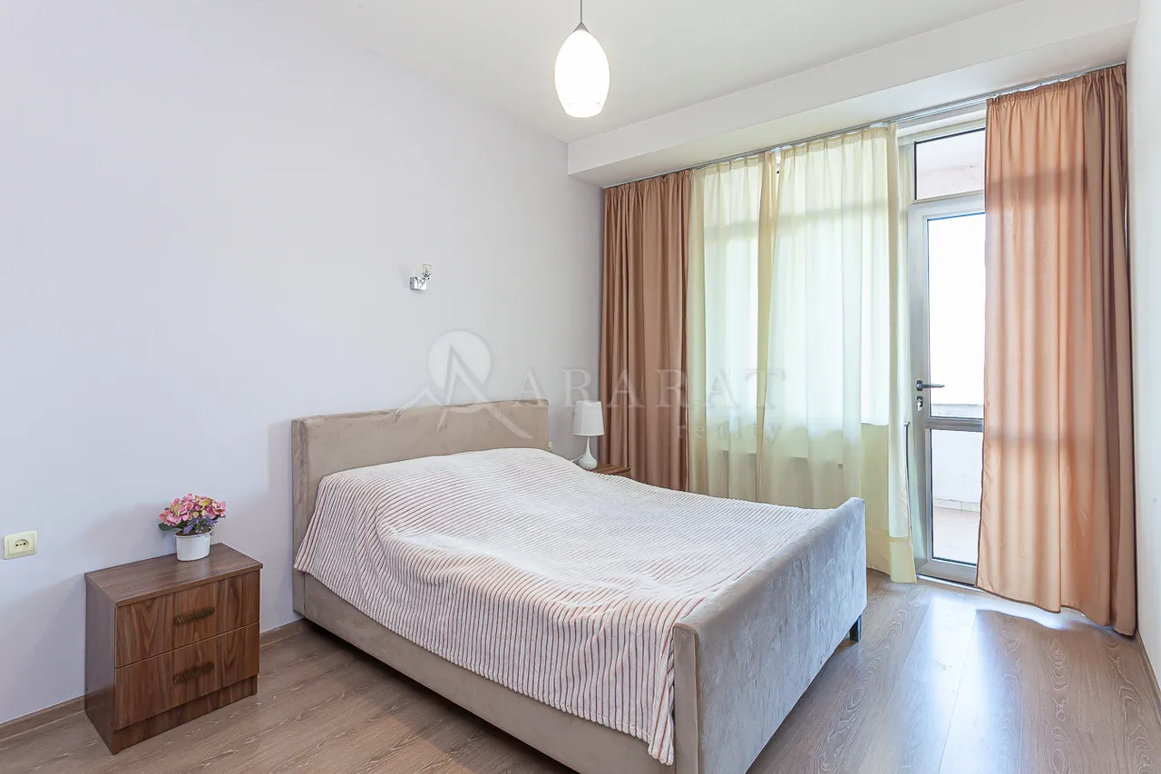 3 bedroom apartment for sale Tsitsernakaberd Highway, Center Yerevan, 158899