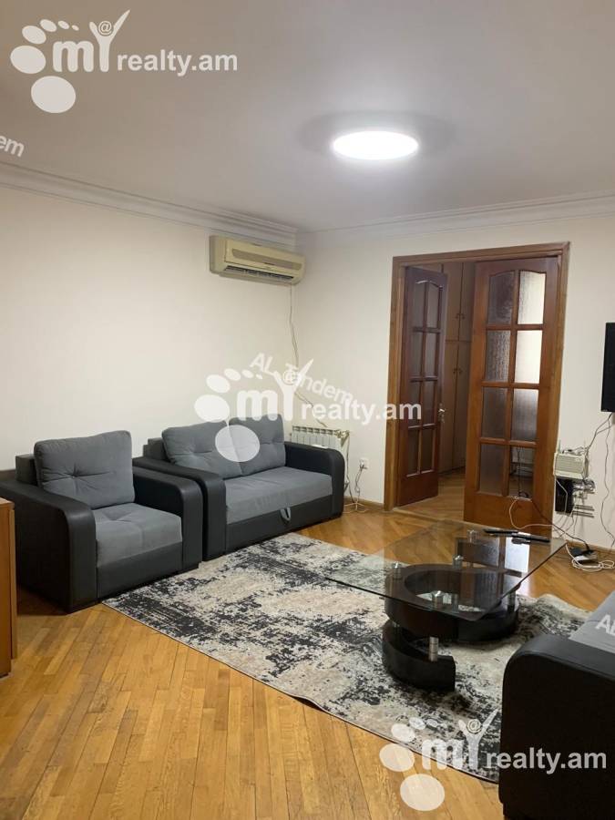 3 bedroom apartment for rent Isahakyan St, Center Yerevan, 156041