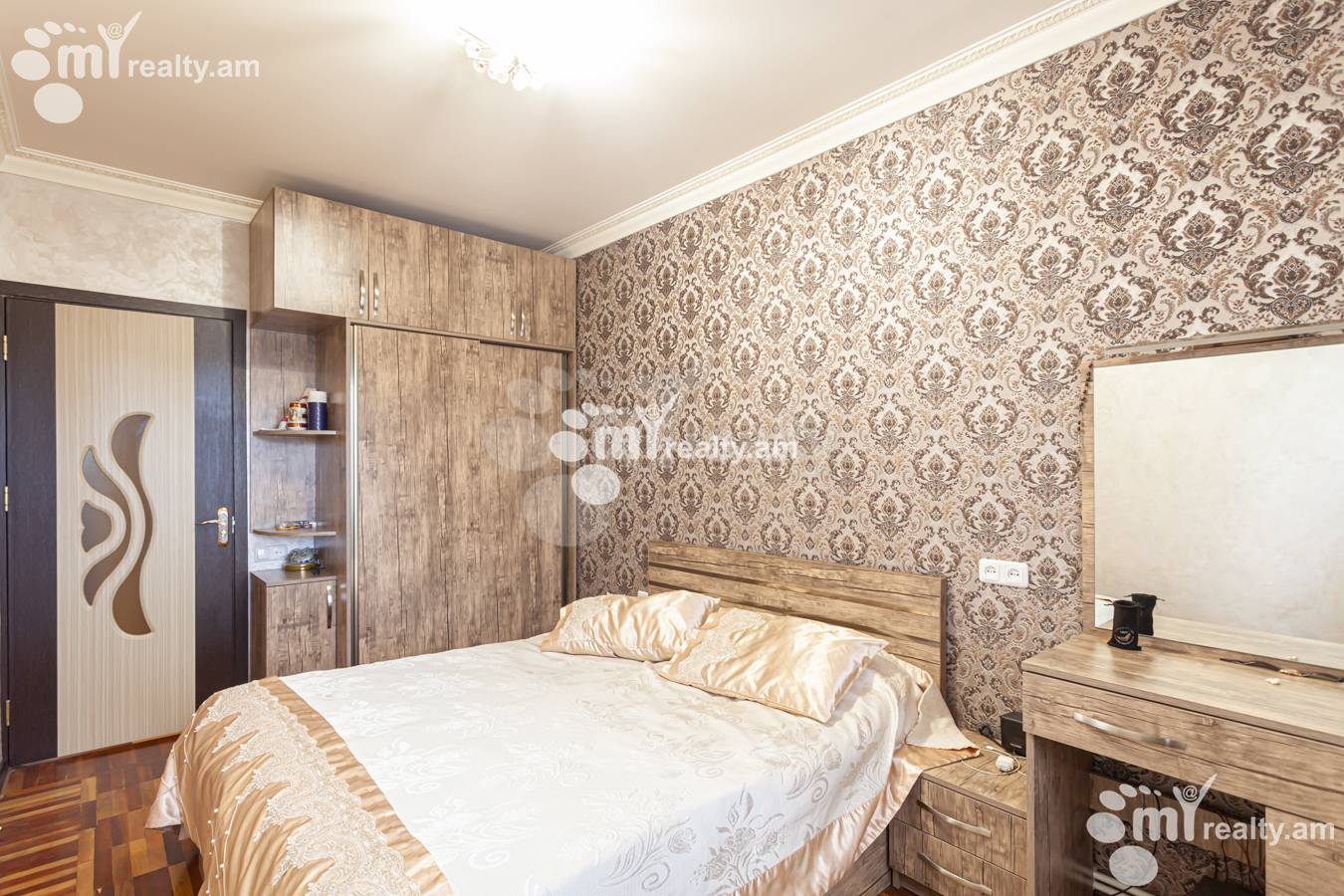 Купить 4 комнатную квартиру Давиташен 2 ой блок, Давташен Ереван, 152413