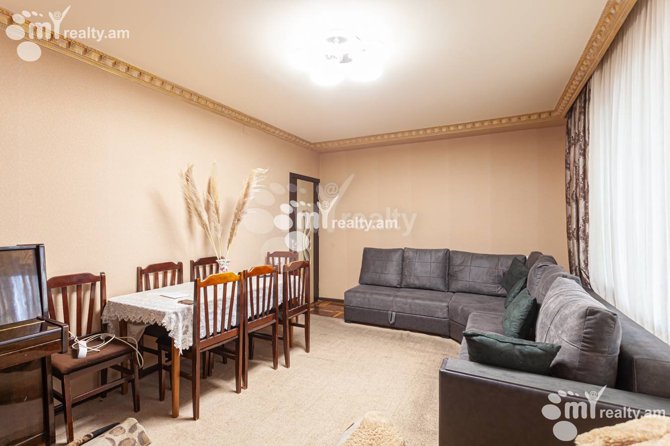 Купить 4 комнатную квартиру Давиташен 2 ой блок, Давташен Ереван, 152413
