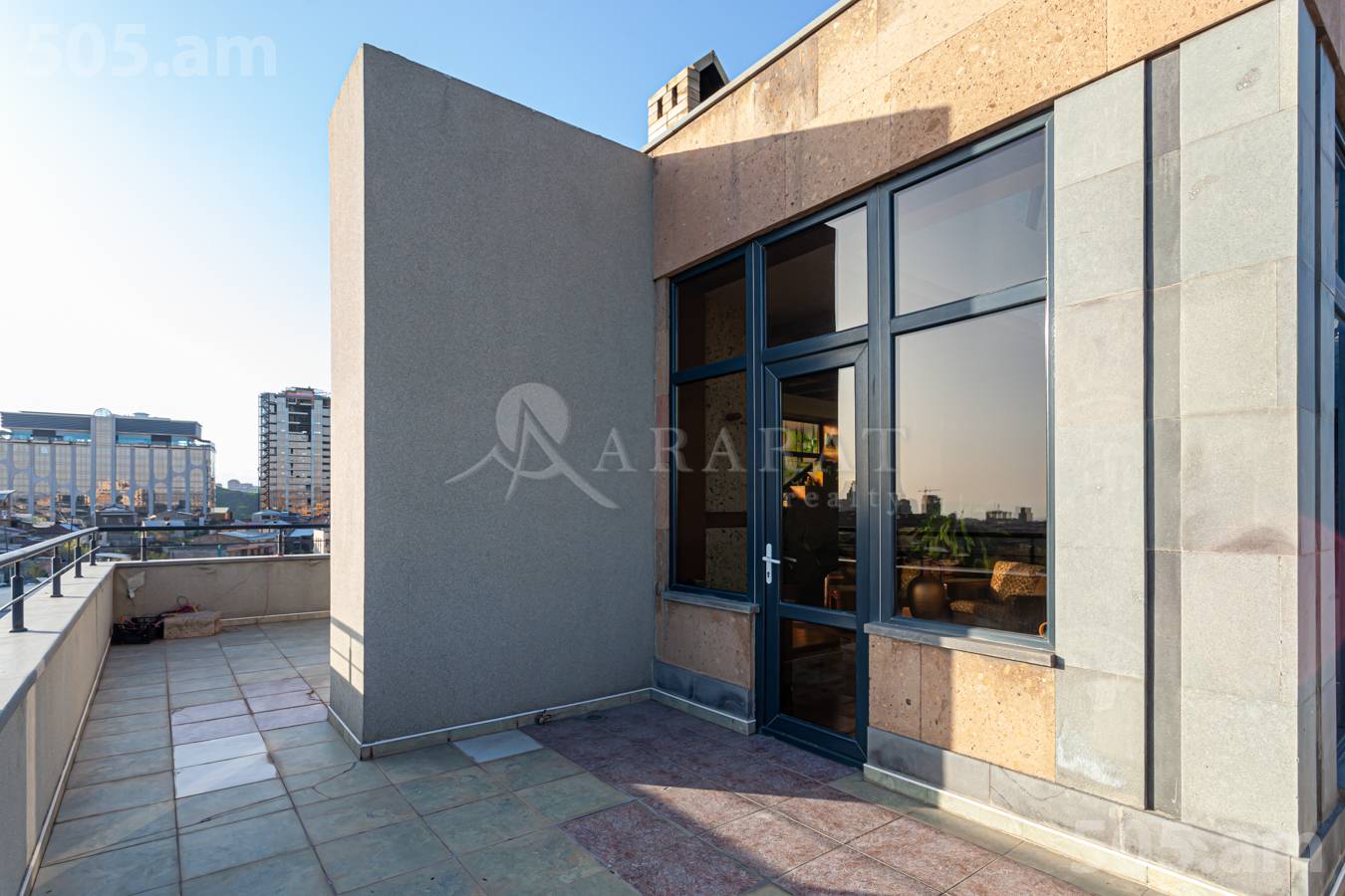 5 bedroom apartment for sale Amiryan St, Center Yerevan, 150344