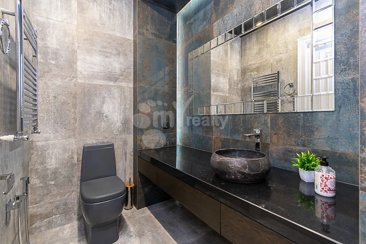 5 bedroom apartment for sale Tsitsernakaberd Highway, Center Yerevan, 161498
