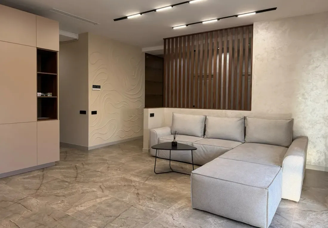 4 սենյականոց բնակարան  Դավիթ Անհաղթի փող, Քանաքեռ-Զեյթուն Երևան, 160228