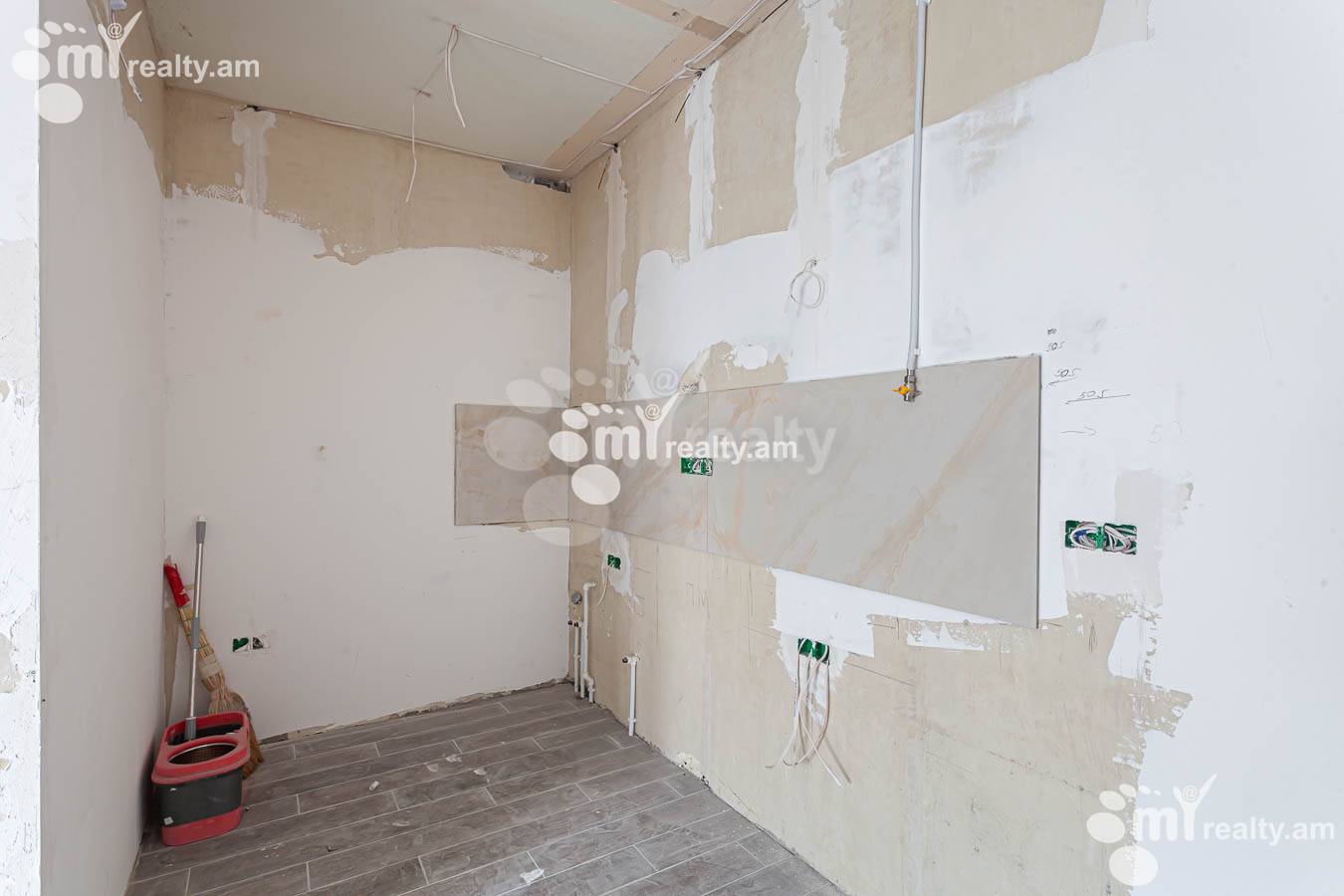 2 bedroom apartment for sale خیابان گ. لوساوُریچ, مرکز شهر ایروان, 153357