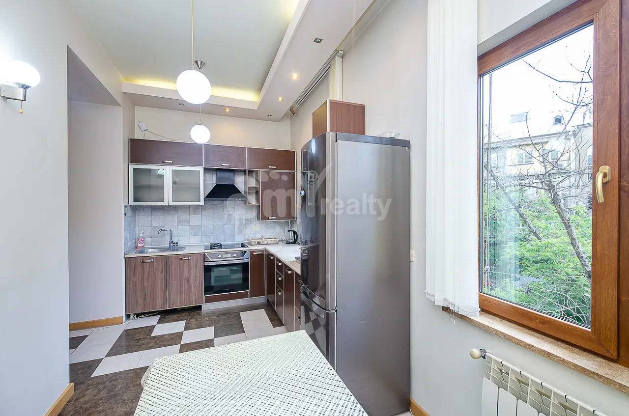 2 bedroom apartment for sale Mashtots Ave, Center Yerevan, 160500
