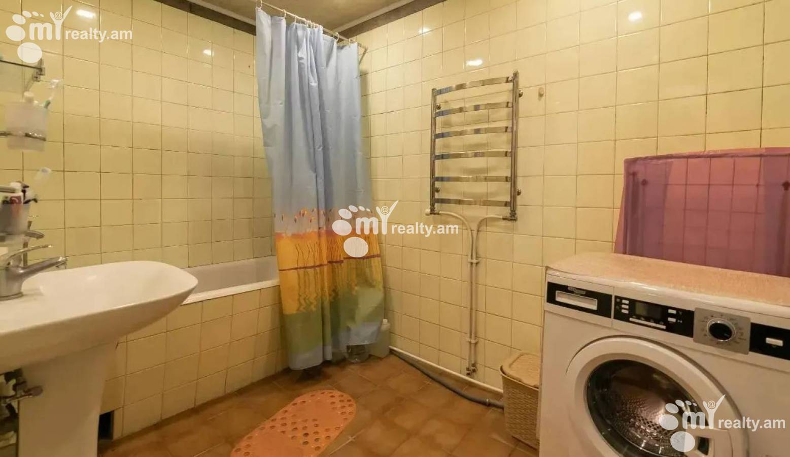 3 սենյականոց բնակարան  Դավթաշեն 1 թաղ., Դավթաշեն Երևան, 143509