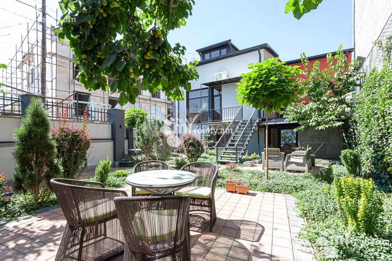 House for sale Fizkulturnikner St, Center Yerevan, 155757