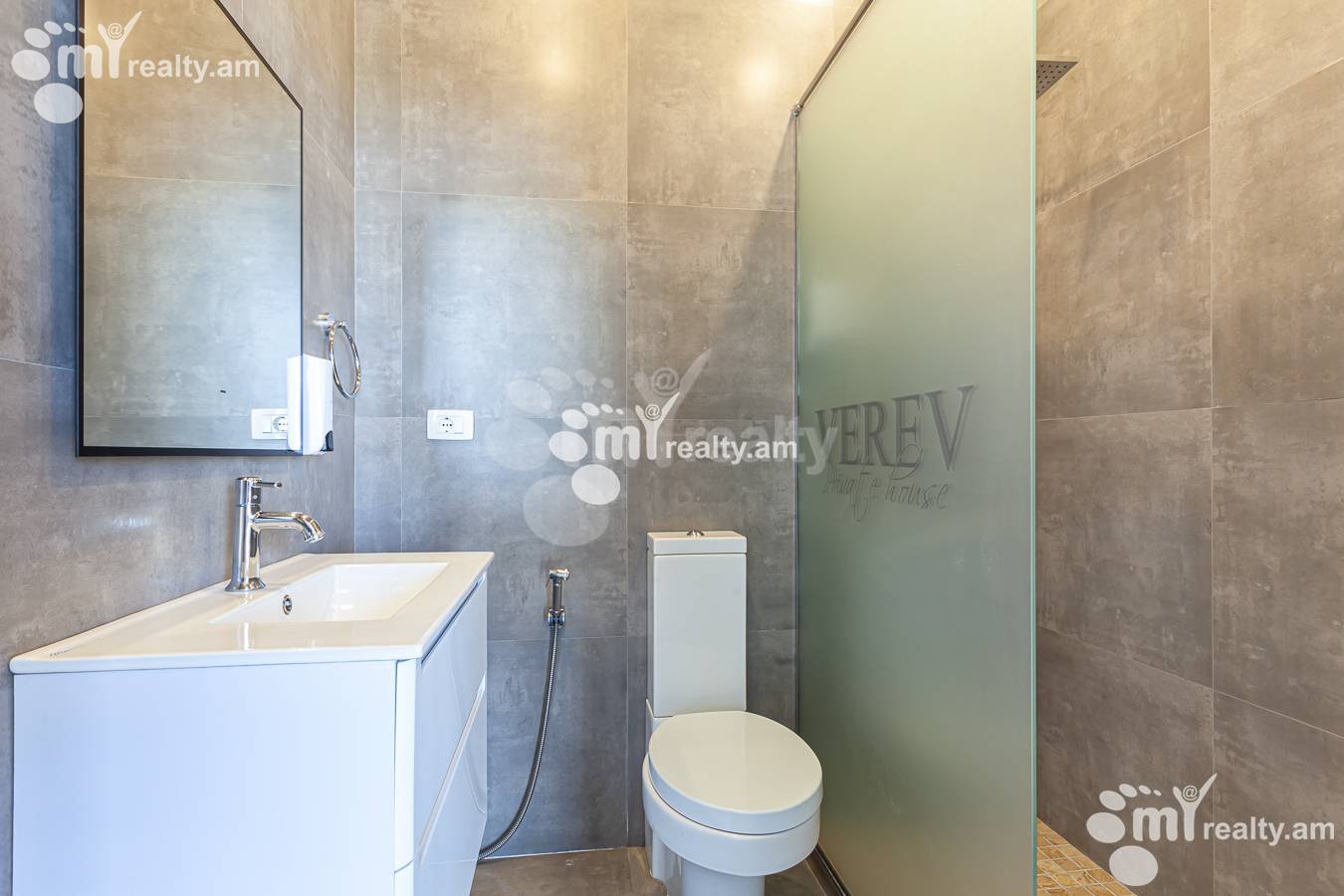 House for sale Jrvej district, Nor Norque Yerevan, 155986