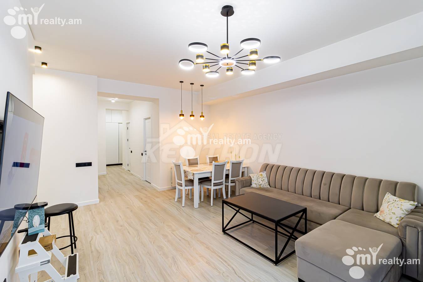 4 bedroom apartment for sale Aghbyur Serob St, Arabkir Yerevan, 154763