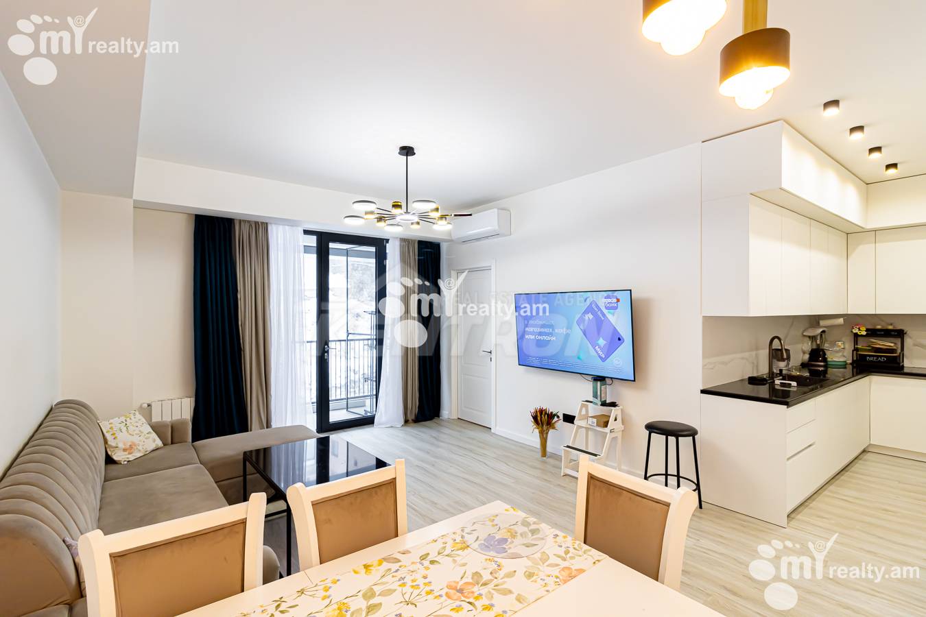 4 bedroom apartment for sale Aghbyur Serob St, Arabkir Yerevan, 154763