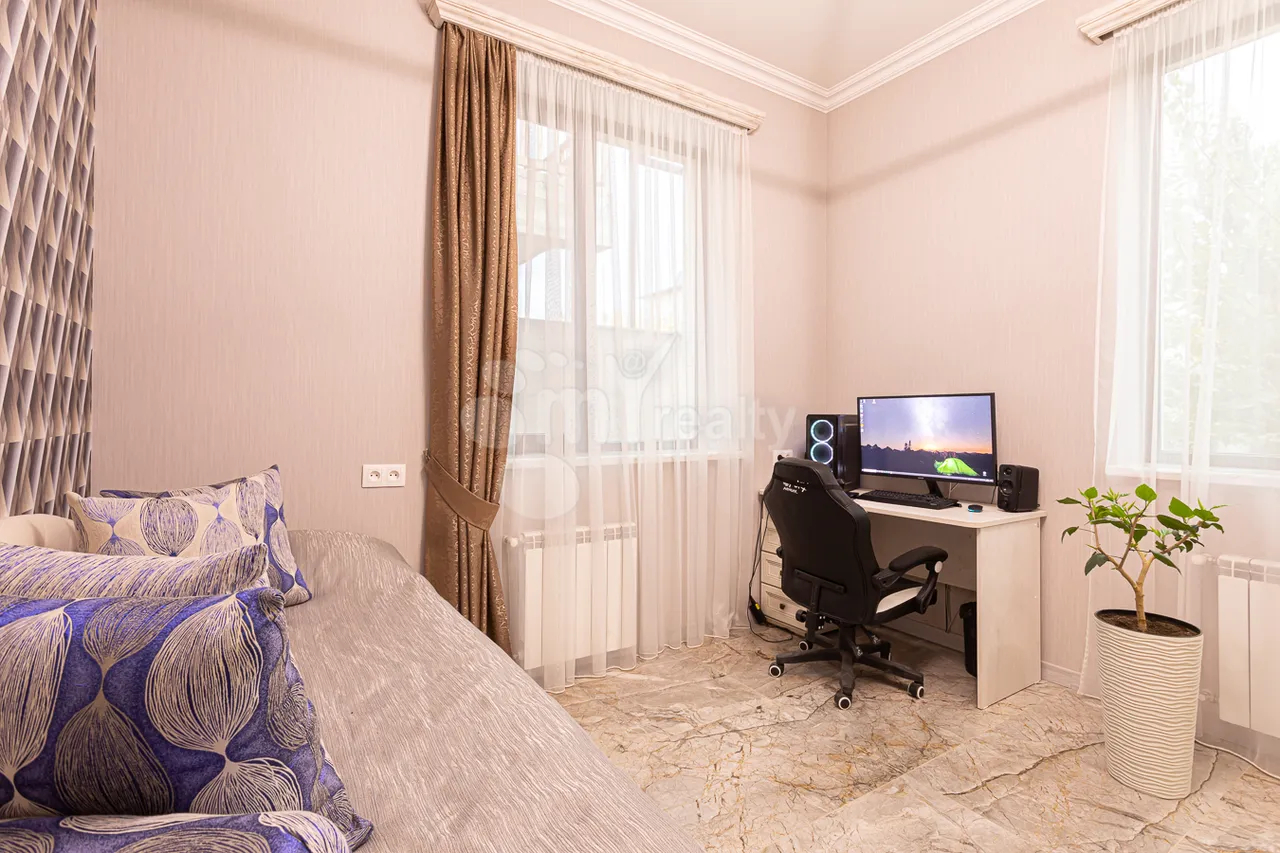 Առանձնատուն  Բագրևանդ թաղամաս, Նոր Նորք Երևան, 160037