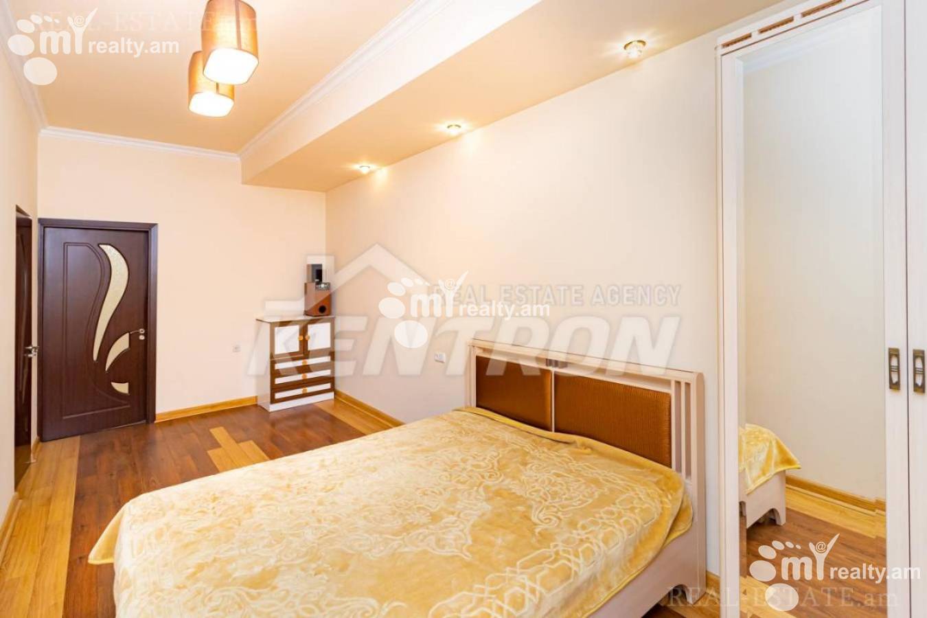 3 bedroom apartment for sale Antarayin St, Center Yerevan, 143963