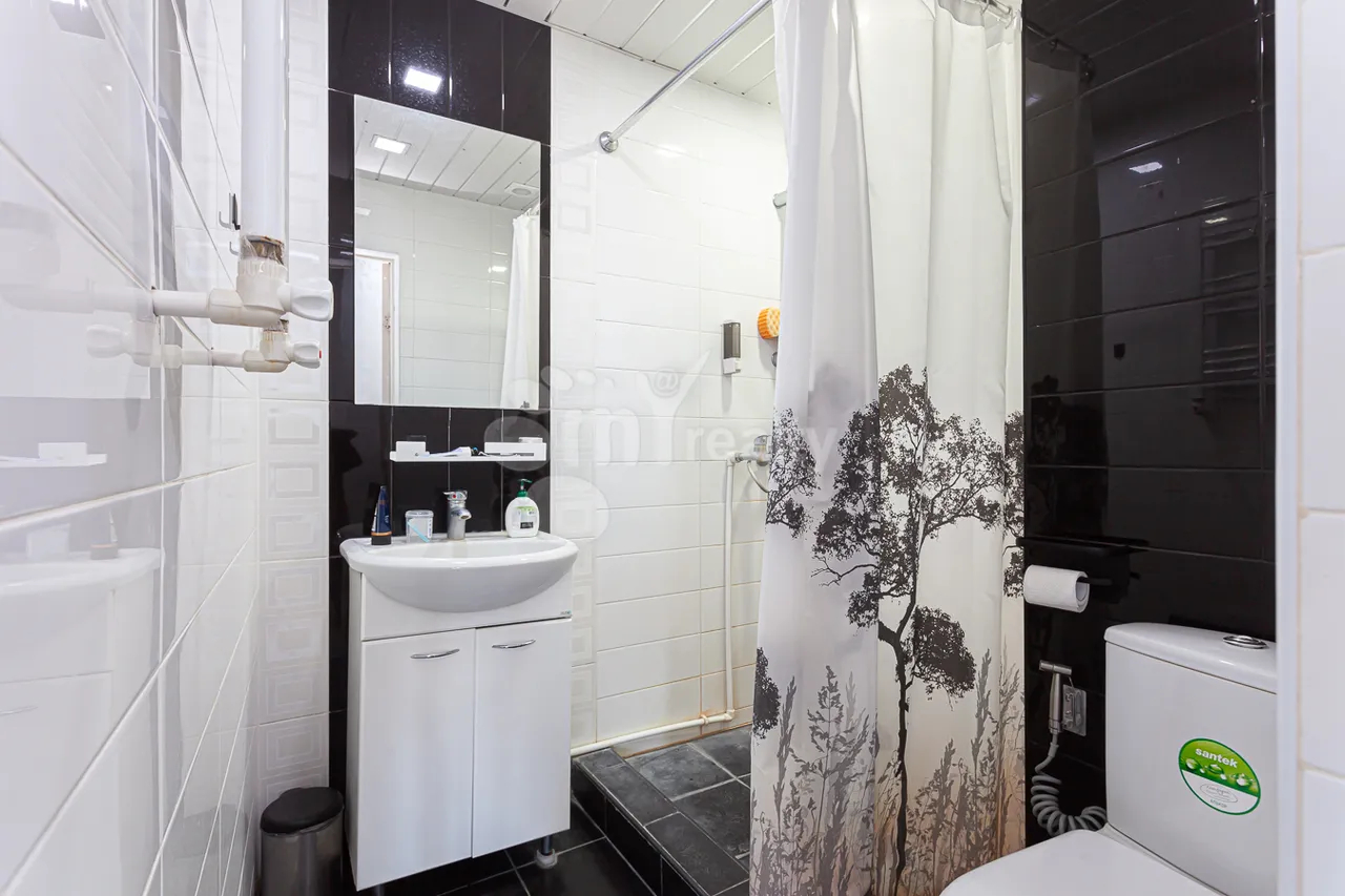 2 bedroom apartment for sale Tsitsernakaberd Highway, Center Yerevan, 160881