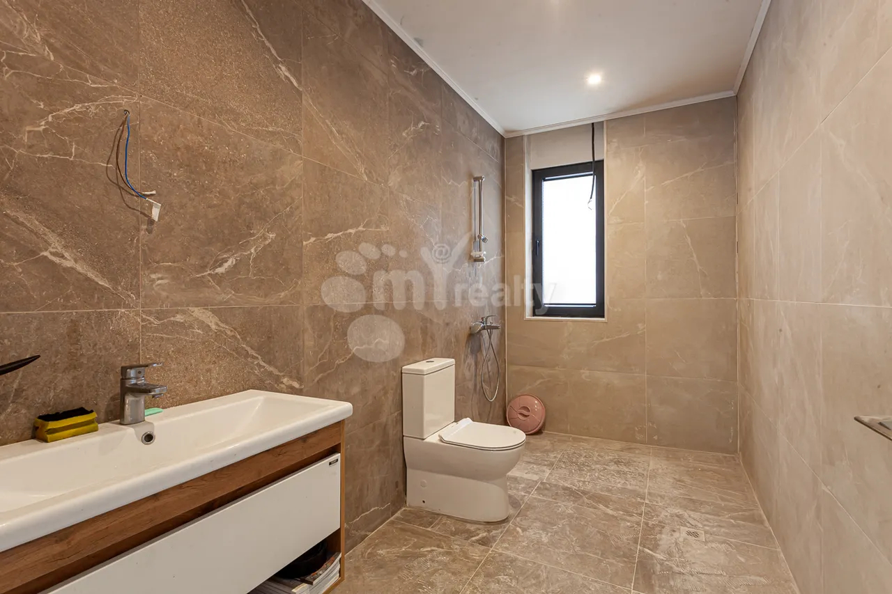 House for rent Antarayin St, Center Yerevan, 158351