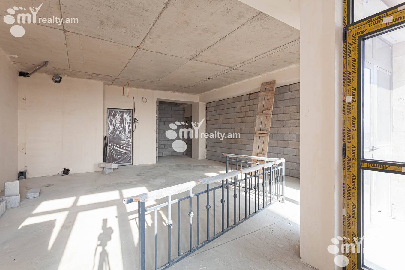 2 bedroom apartment for sale خیابان آرشاکونیاک, مرکز شهر ایروان, 153848