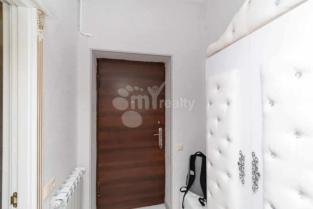 2 bedroom apartment for rent Buzand St, Center Yerevan, 159400