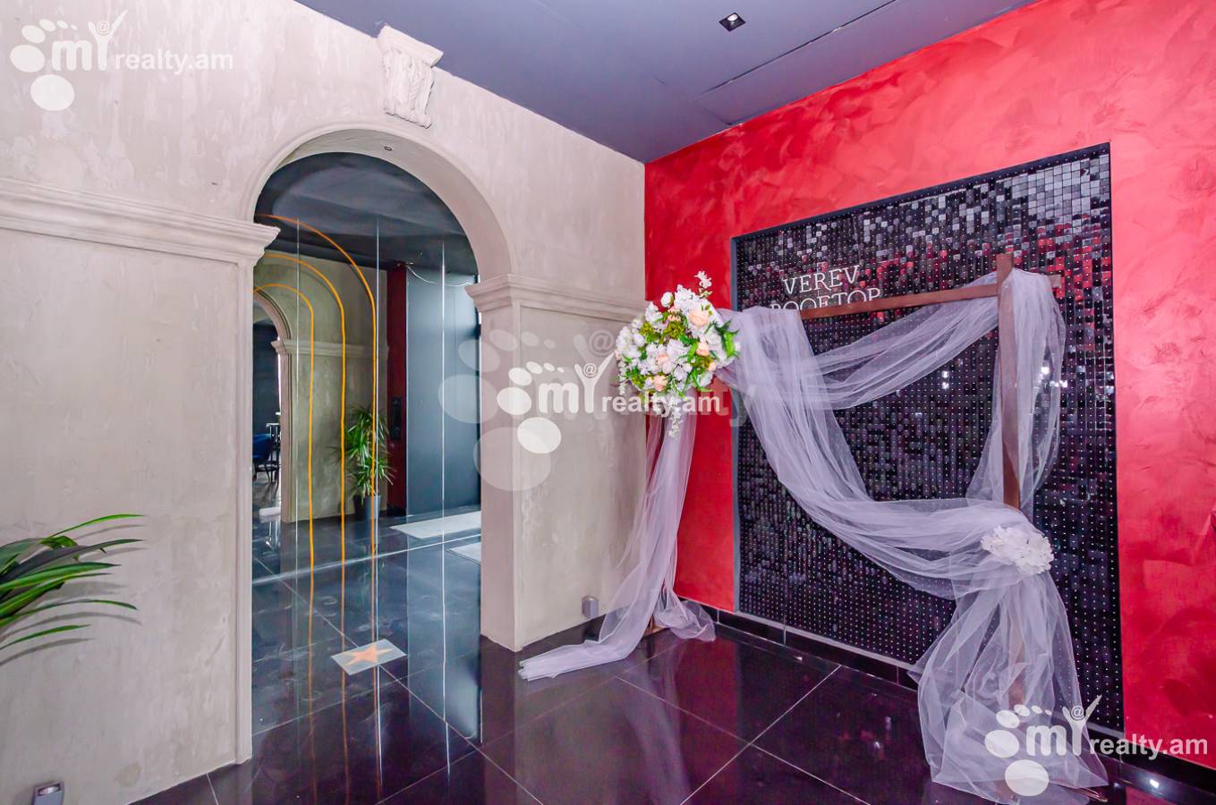 Commercial property for rent G.Lusavorich St, Center Yerevan, 153213