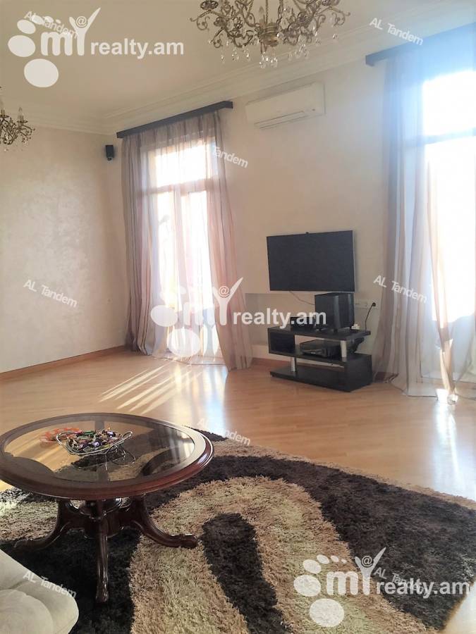4 bedroom apartment for sale Nalbandyan St, Center Yerevan, 122412