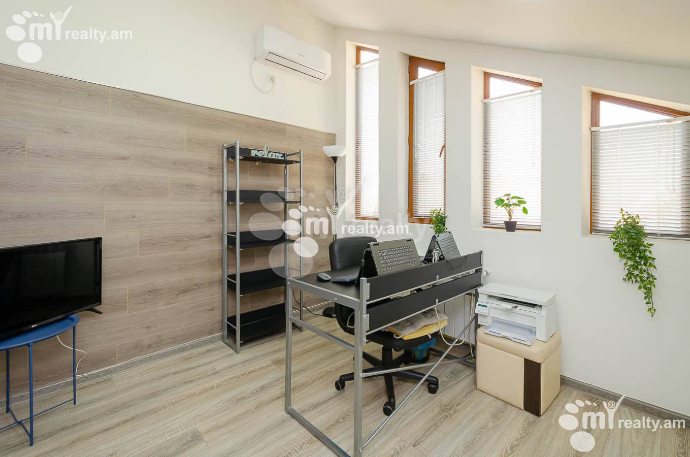 House for sale G 1 dis., Ajapnyak Yerevan, 143604