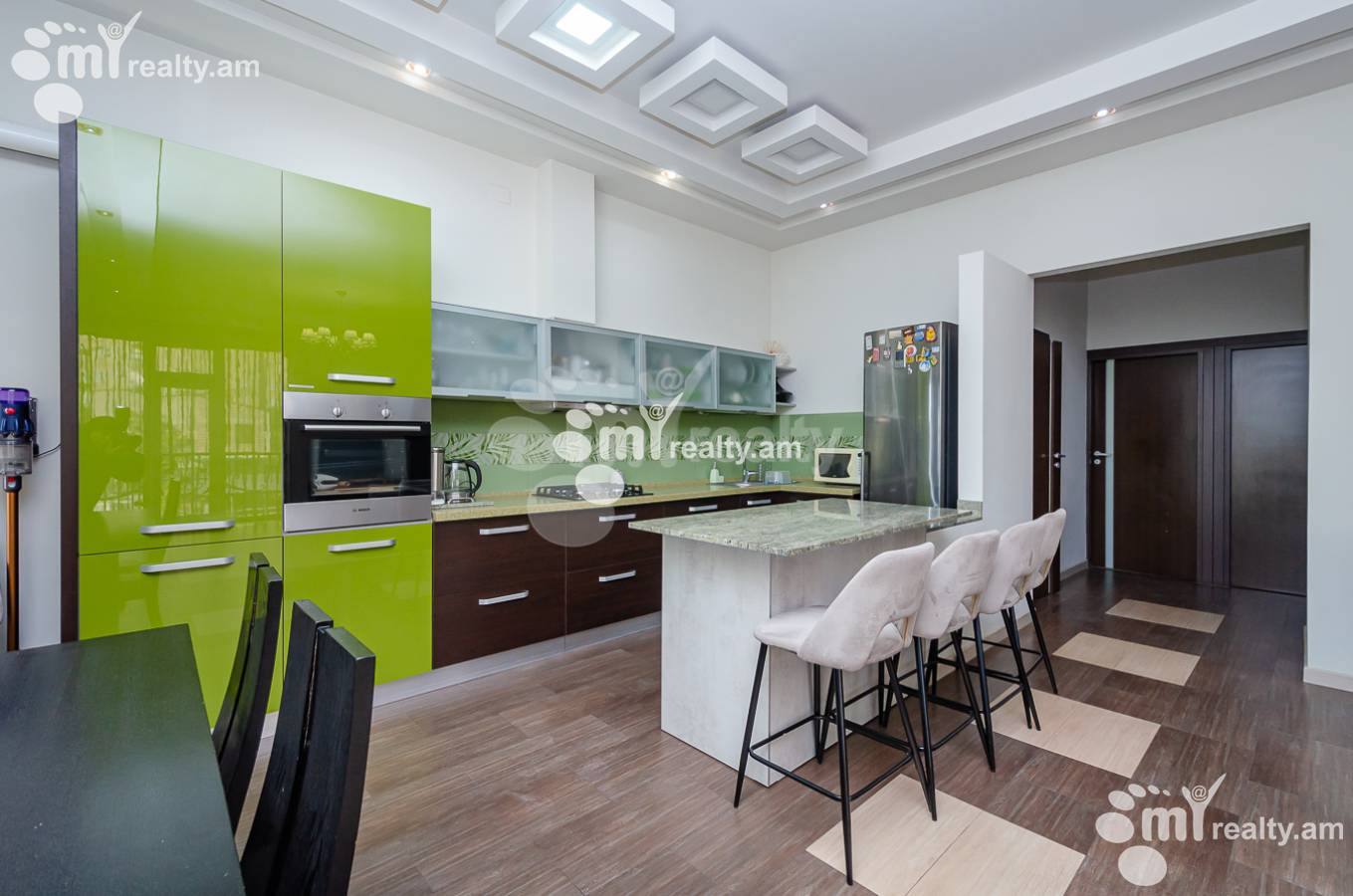 4 bedroom apartment for sale Aygedzor St, Arabkir Yerevan, 155115