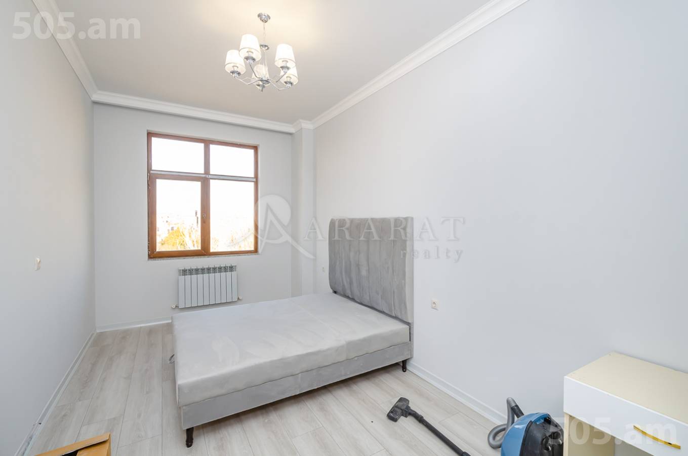 Купить 3 комнатную квартиру В.Папазян ул, Арабкир Ереван, 154099