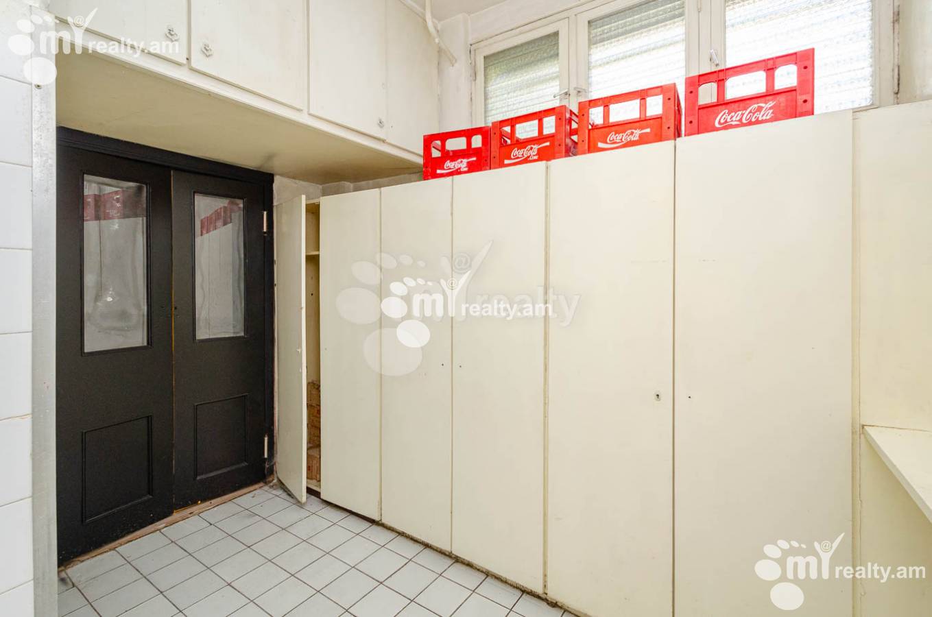 Commercial for sale خیابان کومیتاس, عربگیر ایروان, 144951